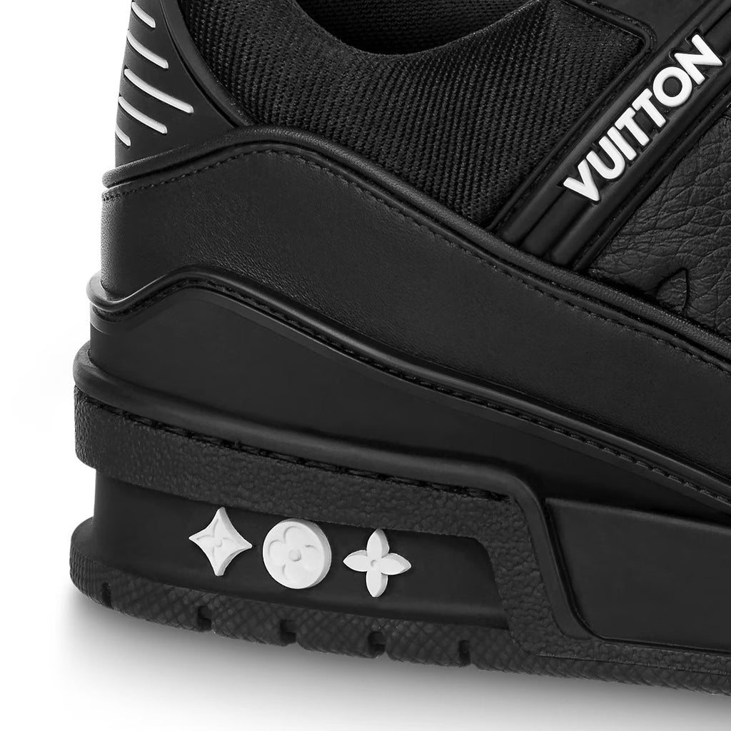 LOUIS VUITTON LV TRAINER LOW-TOP SNEAKERS