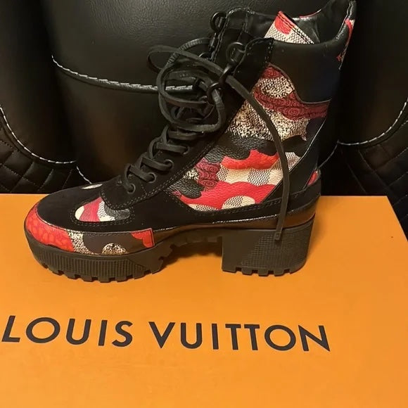 LOUIS VUITTON OVERCLOUD PLATFORM DESERT BOOTS