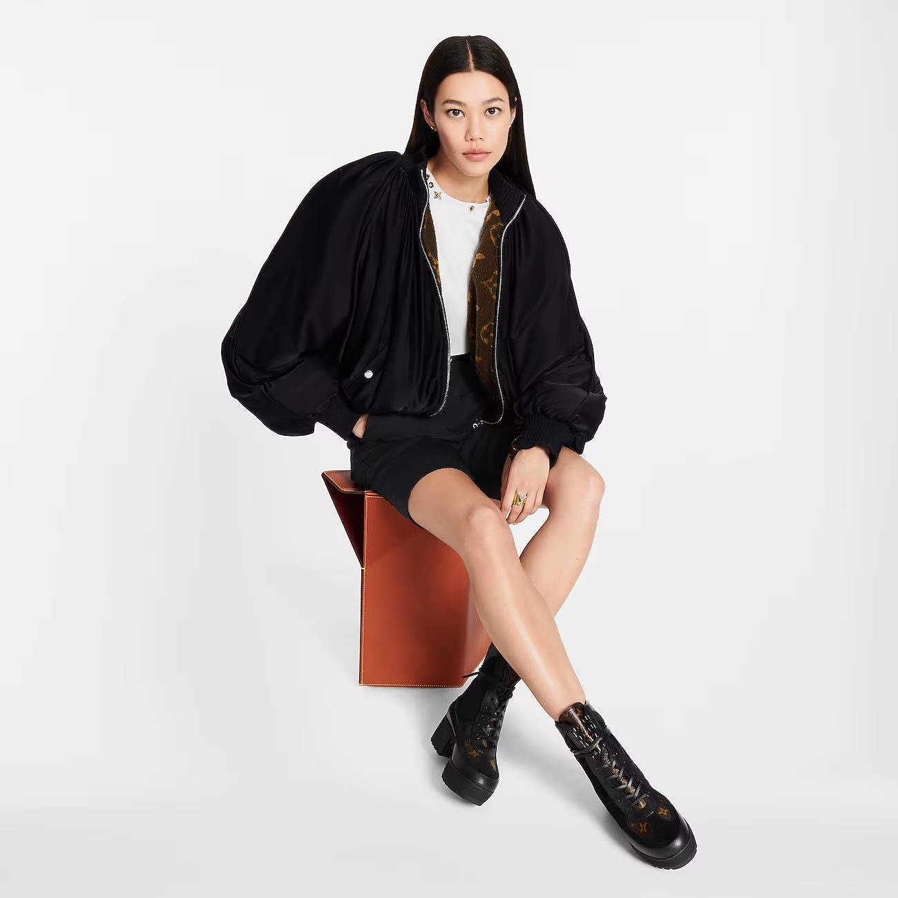 LOUIS VUITTON LAUREATE SUEDE LEATHER PLATFORM DESERT BOOTS