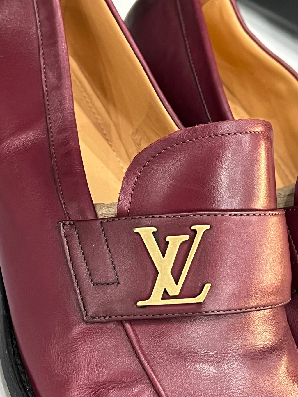 LOUIS VUITTON CALFSKIN LEATHER LOAFERS
