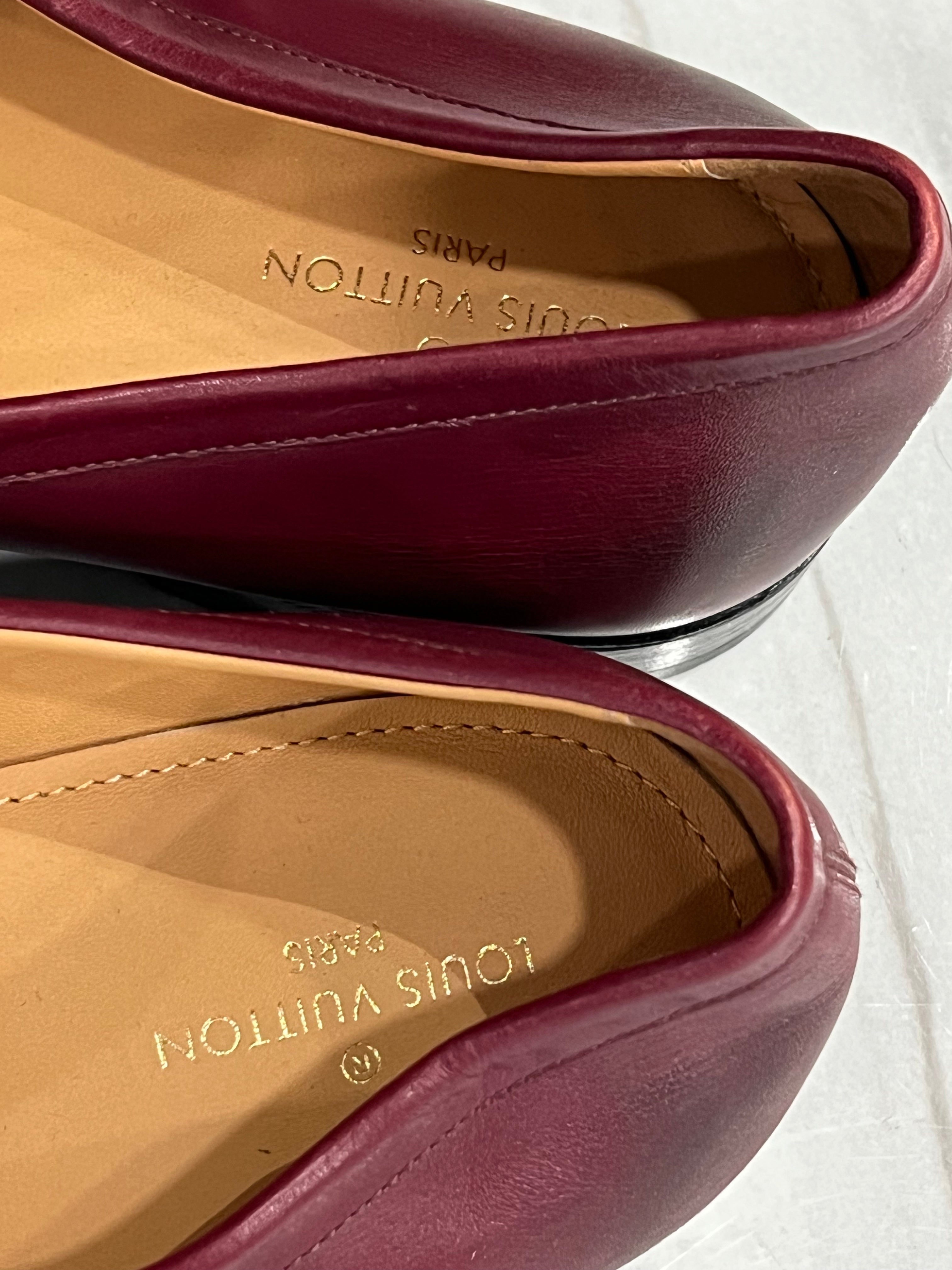 LOUIS VUITTON CALFSKIN LEATHER LOAFERS
