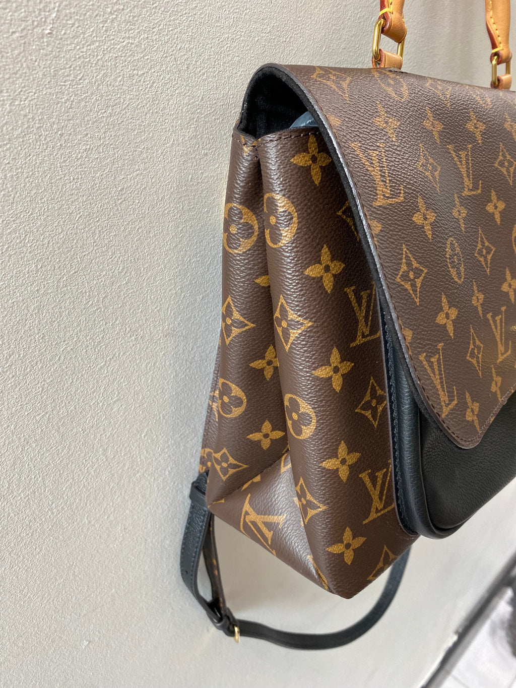 LOUIS VUITTON MONOGRAM MARIGNAN SHOULDER BAG