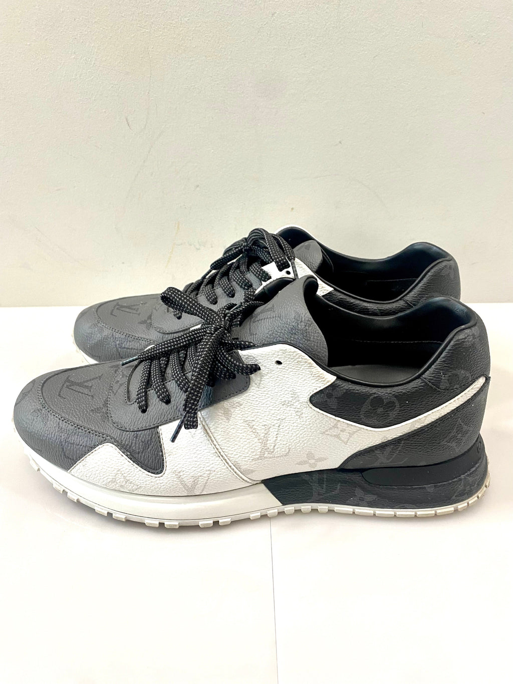 LOUIS VUITTON MONOGRAM ECLIPS ICE REVERSE RUN AWAY SNEAKERS