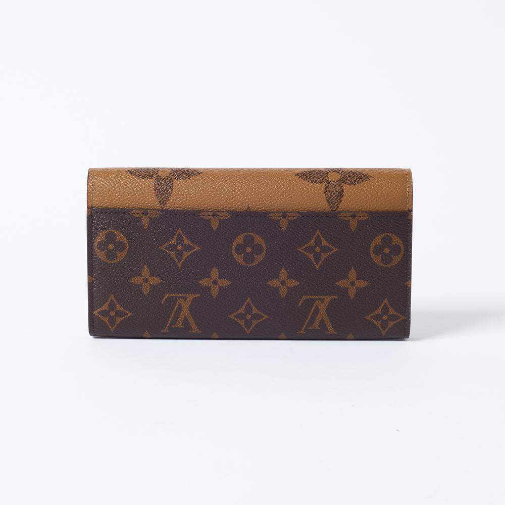 LOUIS VUITTON REVERSE GIANT MONOGRAM SARAH WALLET