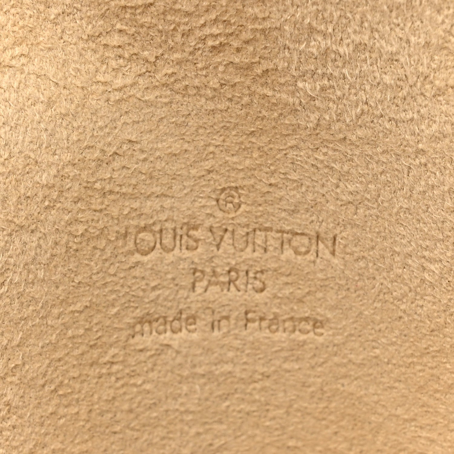 LOUIS VUITTON LV MONOGRAM POCHETTE