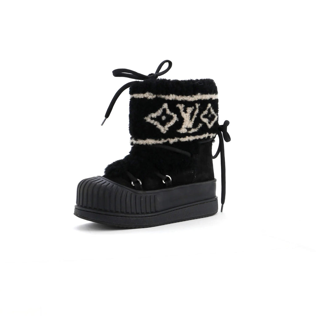 LOUIS VUITTON SUEDE SHEARLING POLAR FLAT HALF BOOTS