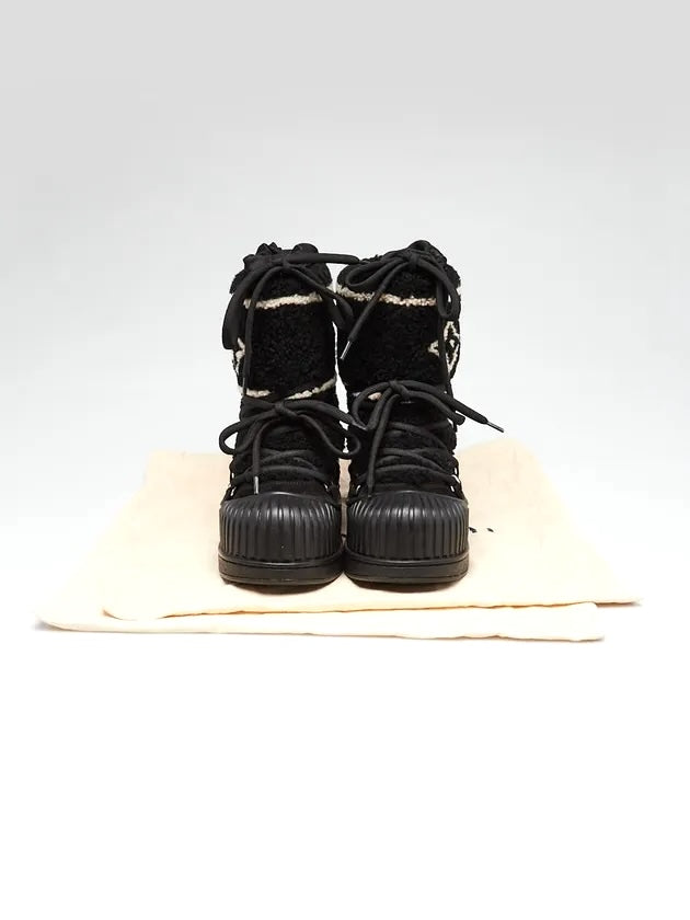 LOUIS VUITTON SUEDE SHEARLING POLAR FLAT HALF BOOTS