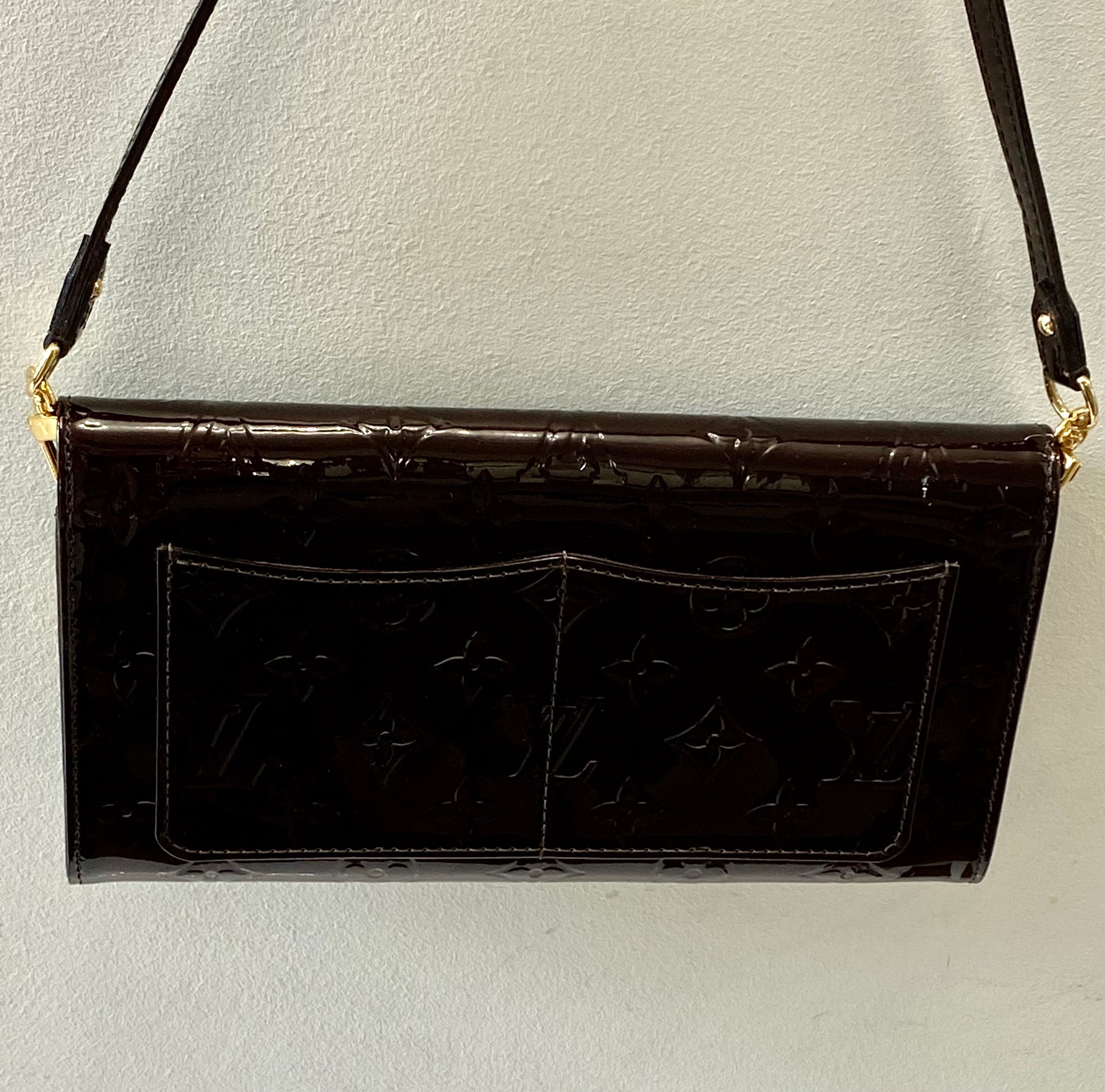 LOUIS VUITTON VERNIS ROSSMORE MM AMARANTE