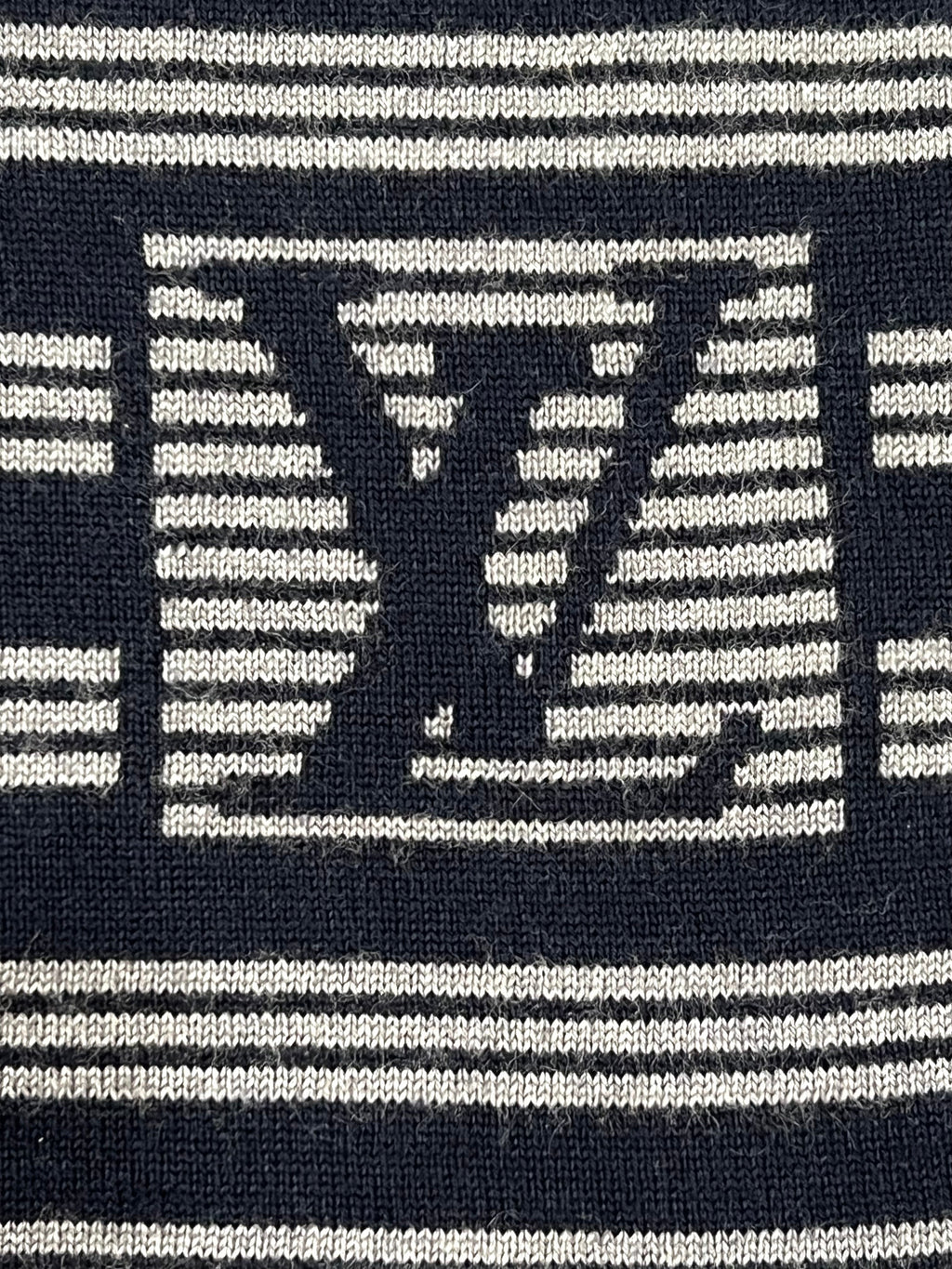 LOUIS VUITTON KARAKOSTRIP WOOL CASHMERE LV SCARF
