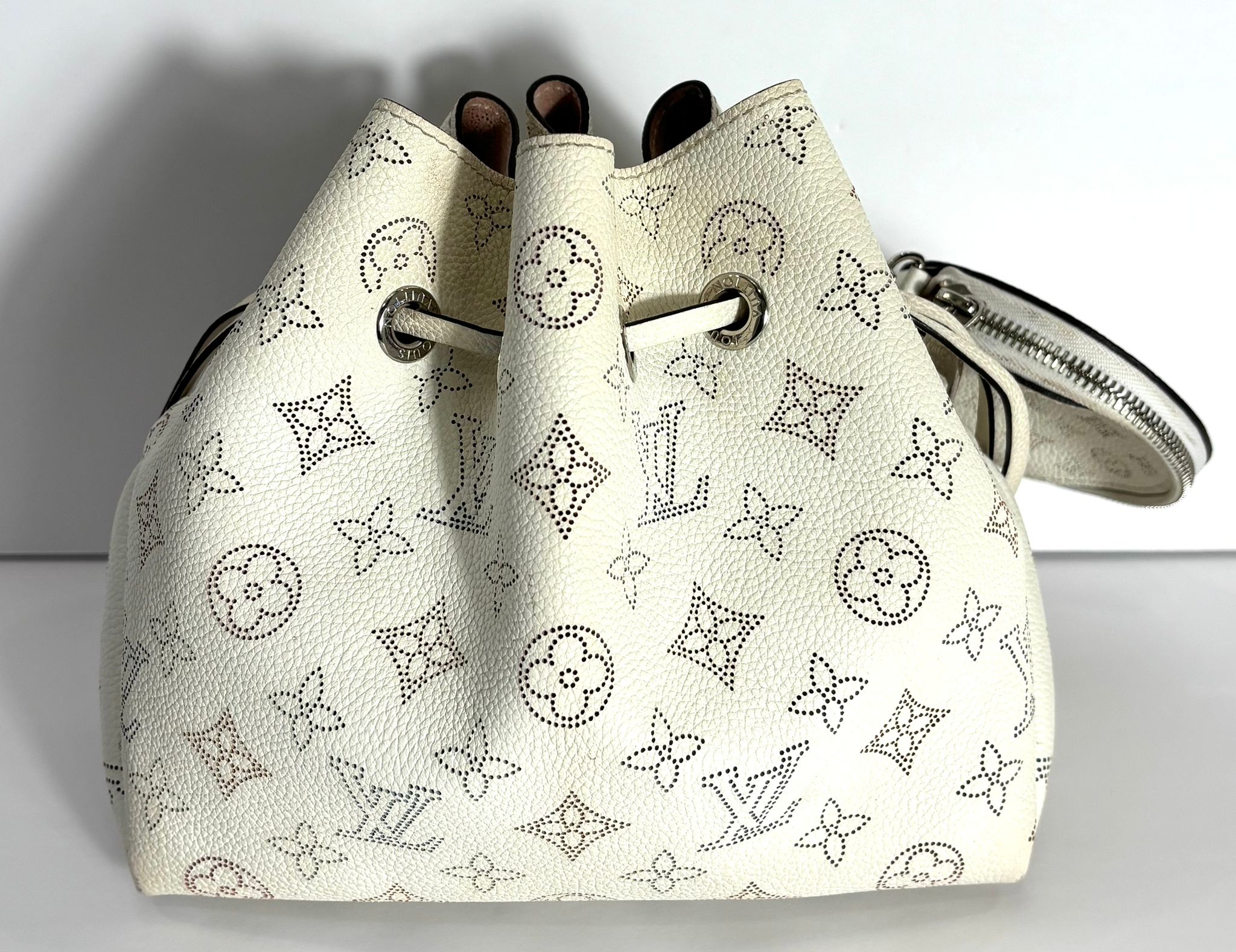 LOUIS VUITTON BELLA MAHINA PERFORATED CALFSKIN LEATHER BAG