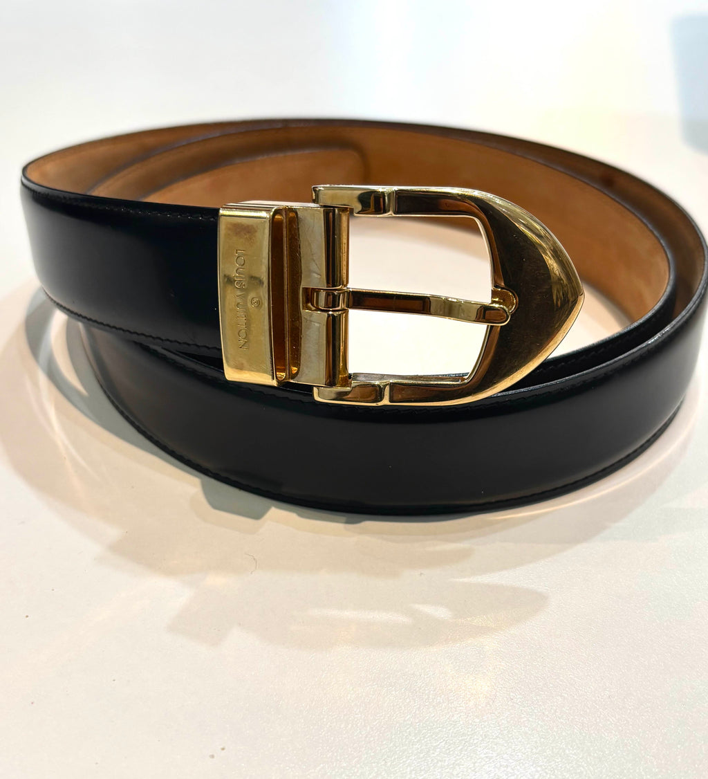 LOUIS VUITTON TAIGALEATHER GOLD-TONE BUCKLE BELT
