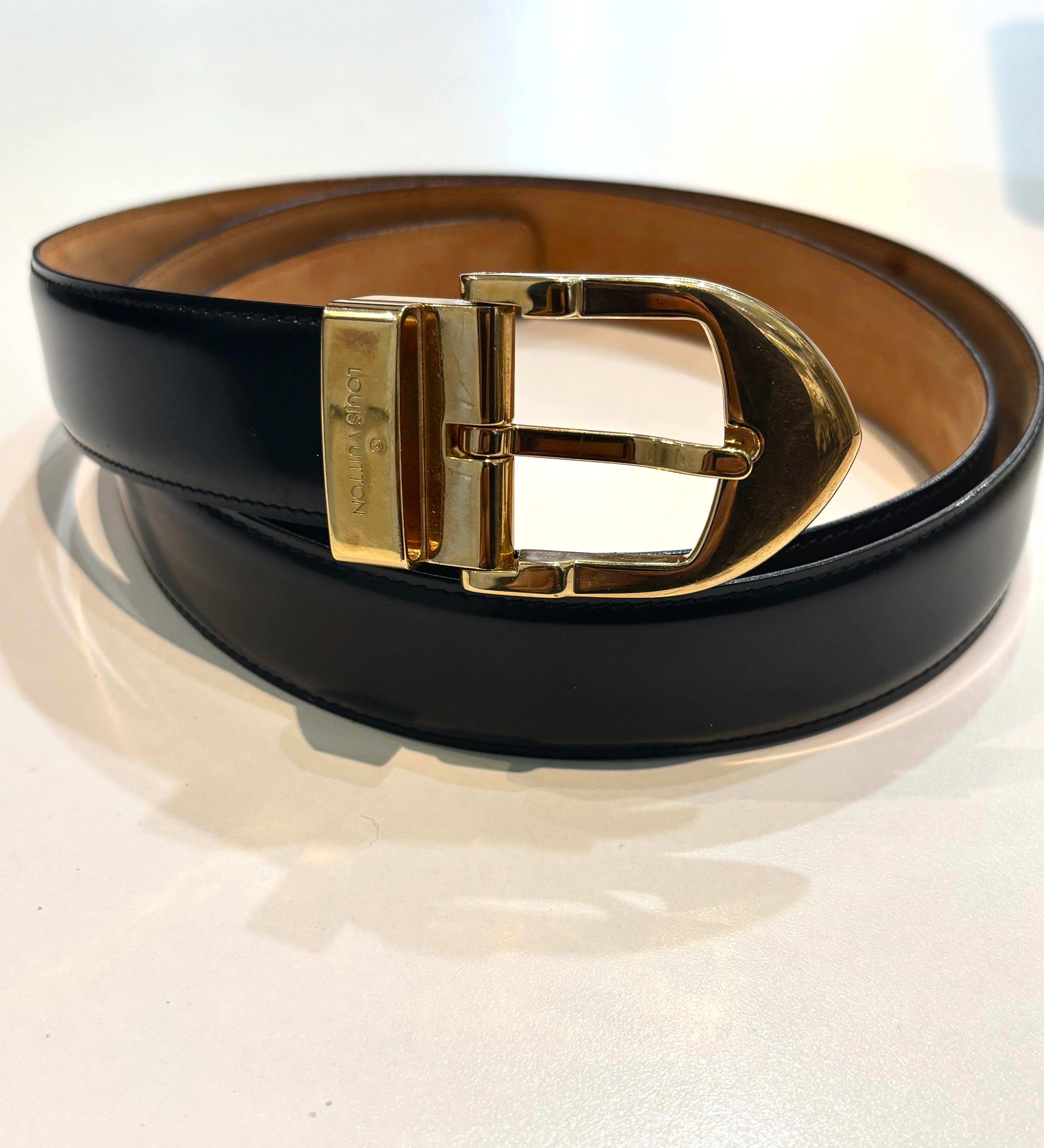 LOUIS VUITTON TAIGALEATHER GOLD-TONE BUCKLE BELT