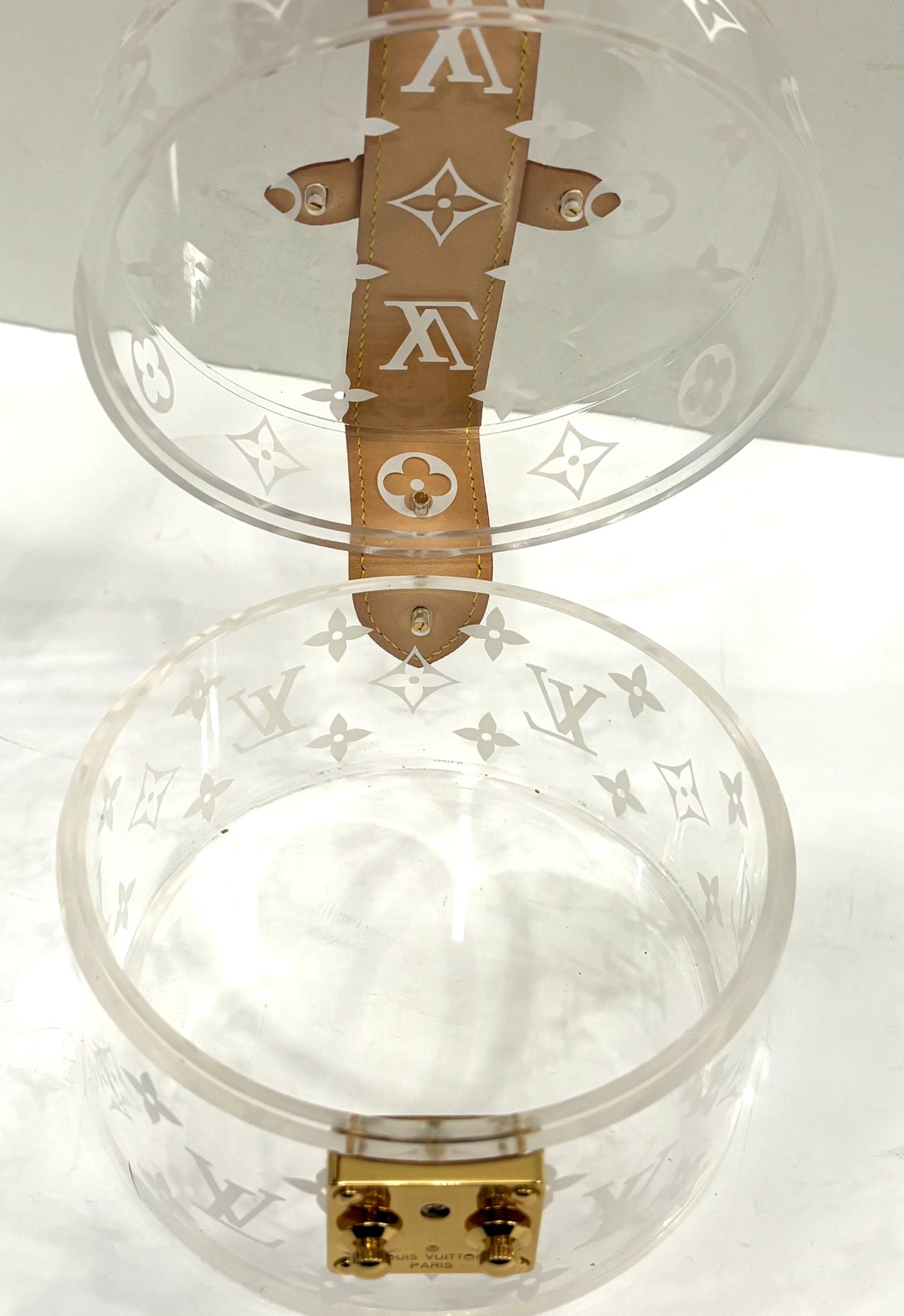 LOUIS VUITTON CLEAR MONOGRAM PRINT SCOTT BOX CASE