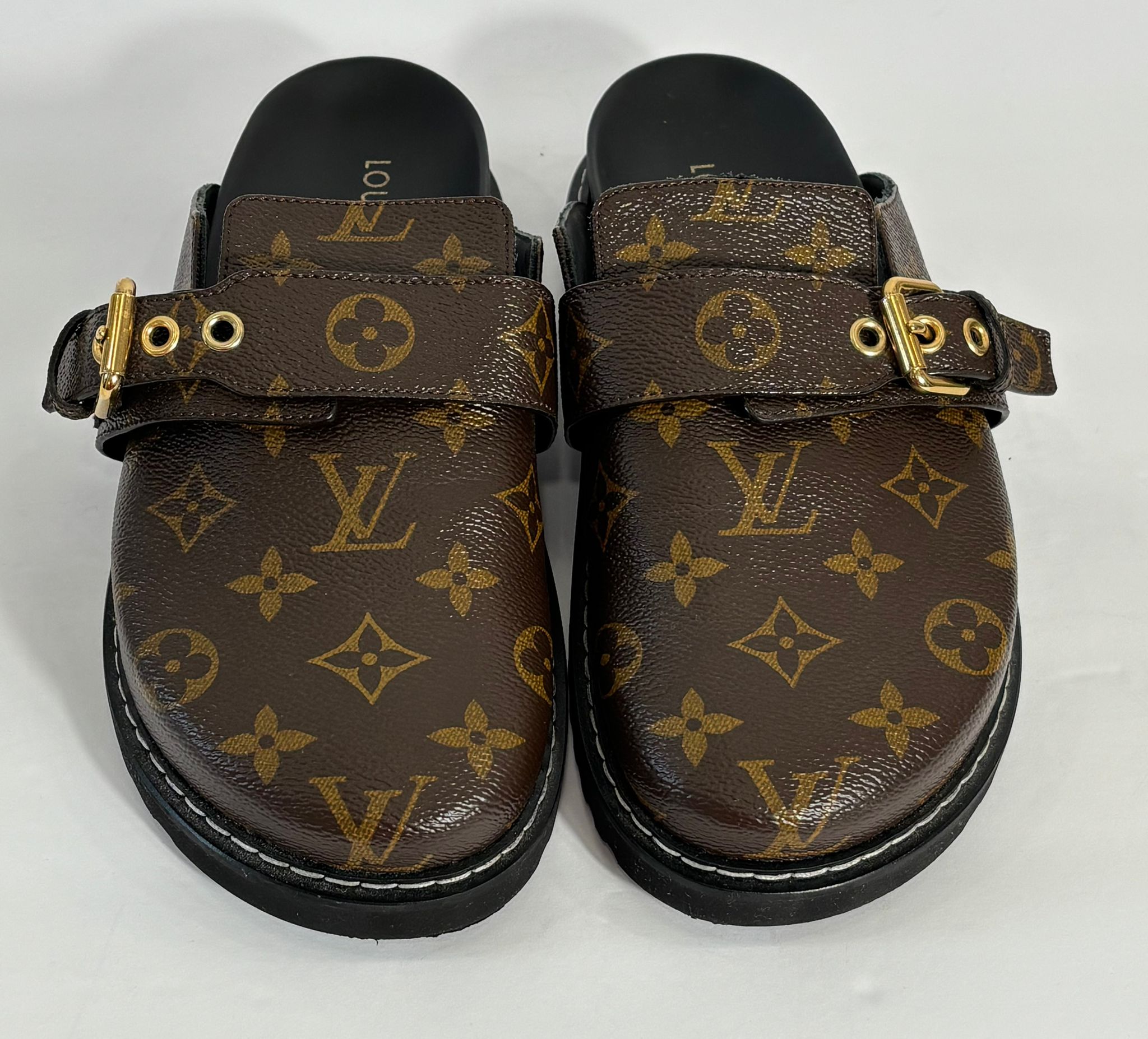 LOUIS VUITTON MONOGRAM COSY FLAT COMFORT MULES
