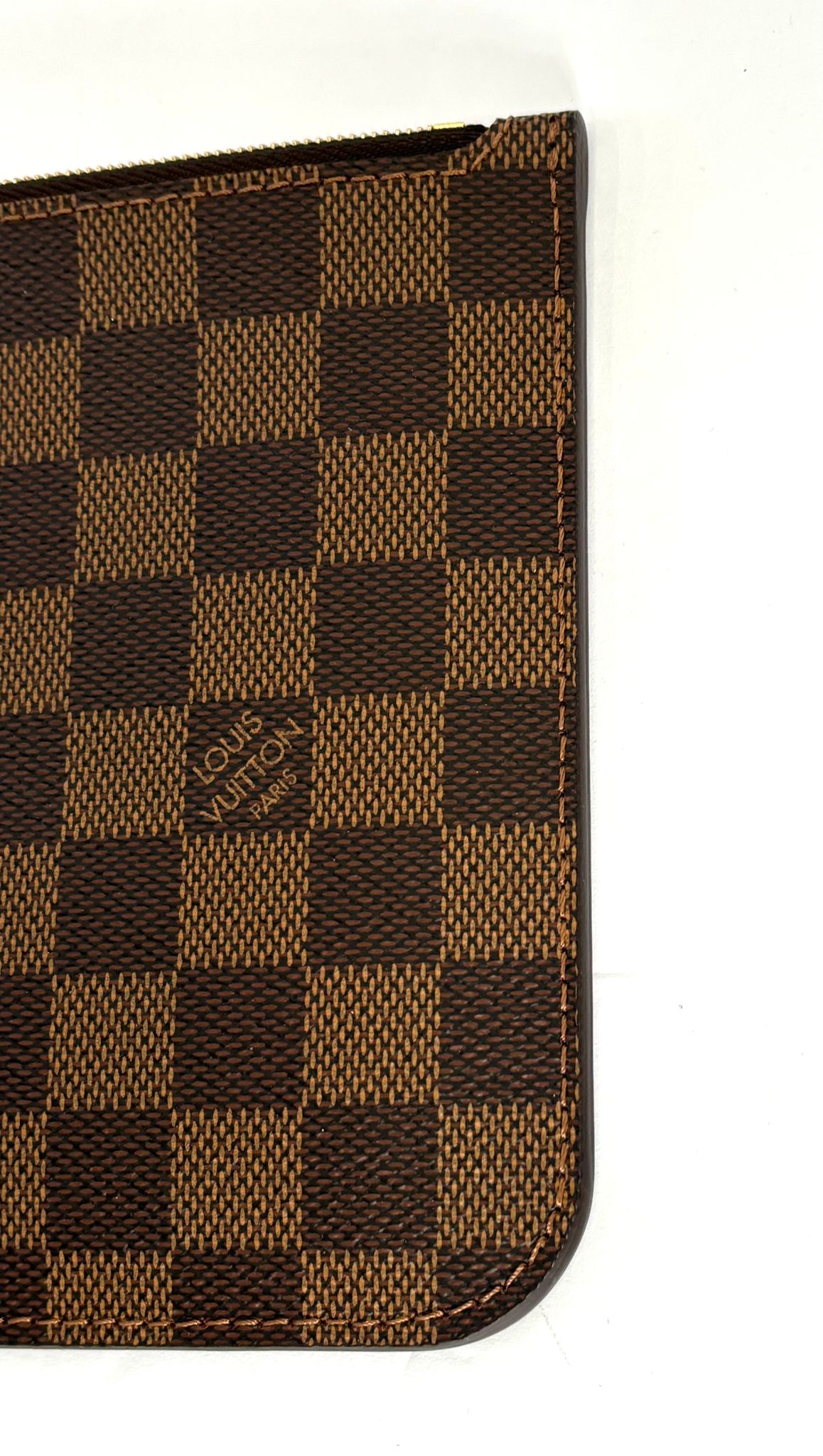 LOUIS VUITTON DAMIER EBENE NEVERFULL MM POCHETTE