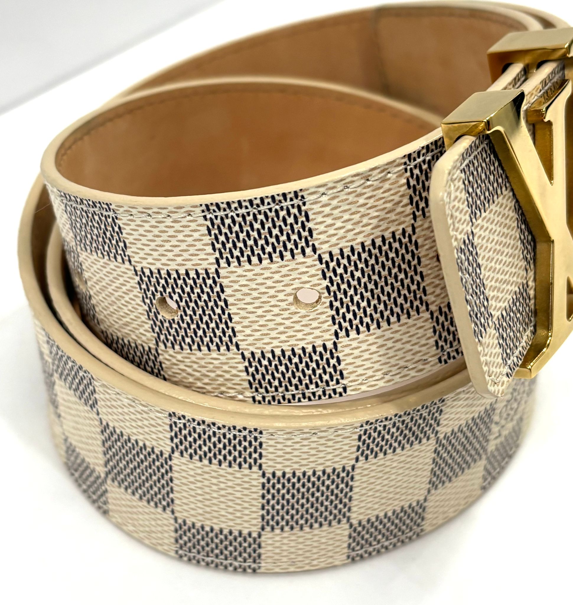 LOUIS VUITTON DAMIER AZUR LV INITIALS BELT