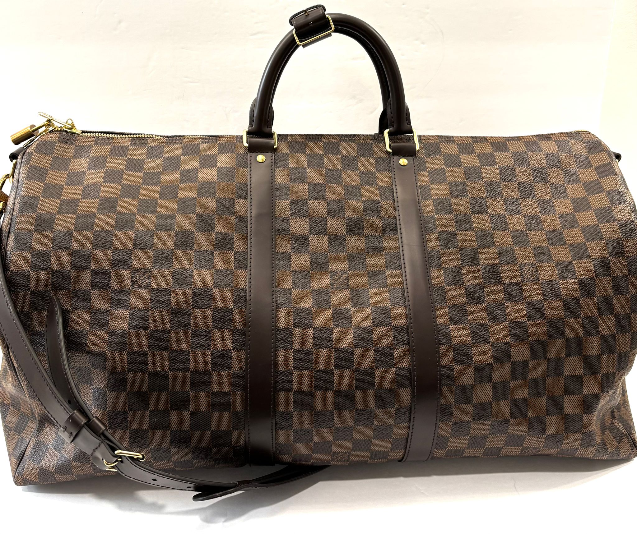 LOUIS VUITTON  DAMIER EBENE KEEPALL BANDOULIERE 55 BAG