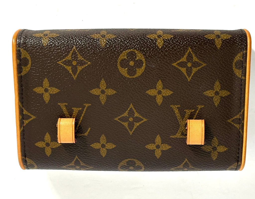 LOUIS VUITTON LV MONOGRAM POCHETTE