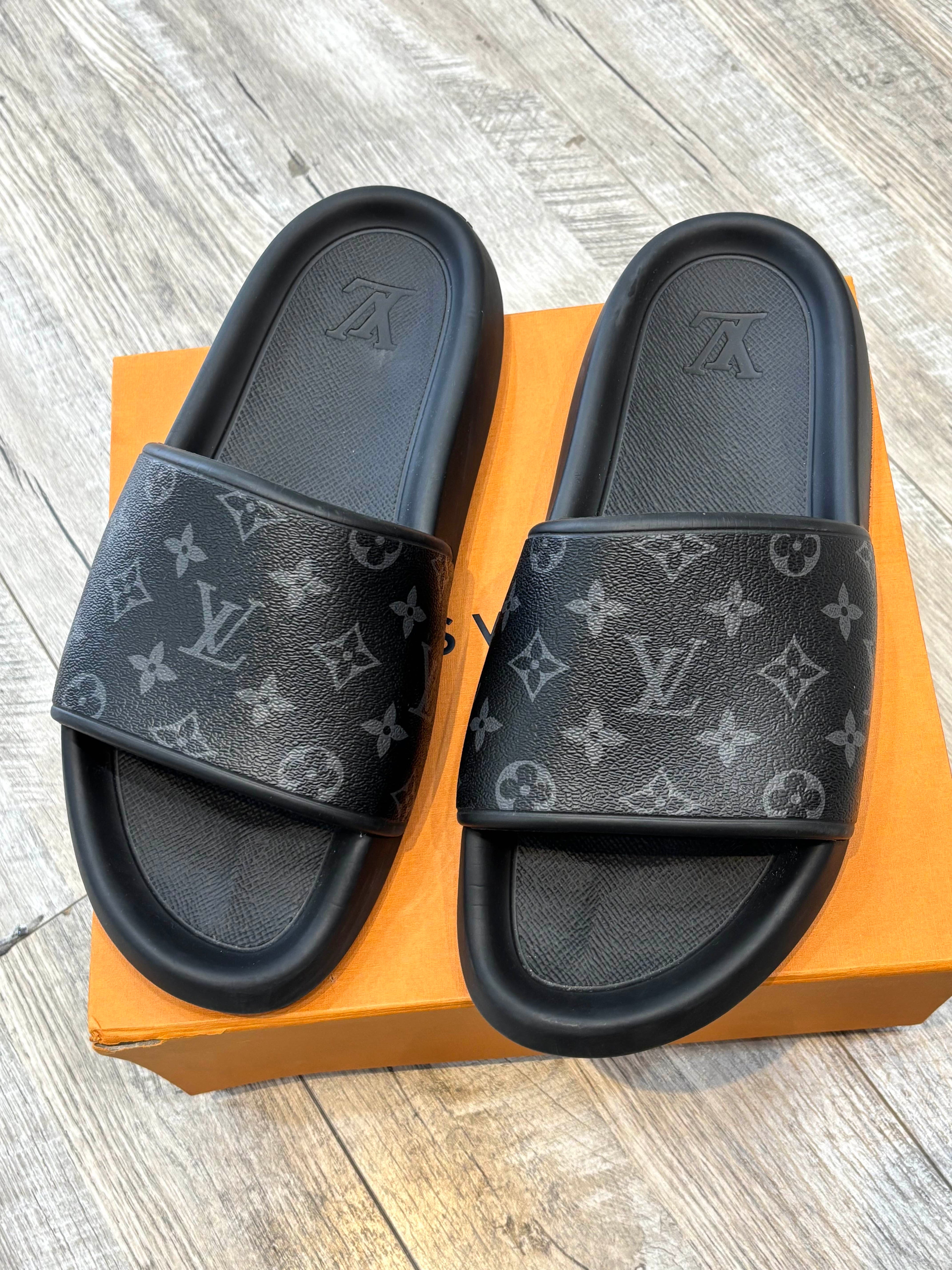 LOUIS VUITTON MEN'S MONOGRAM WATERFRONT SLIDE MULES