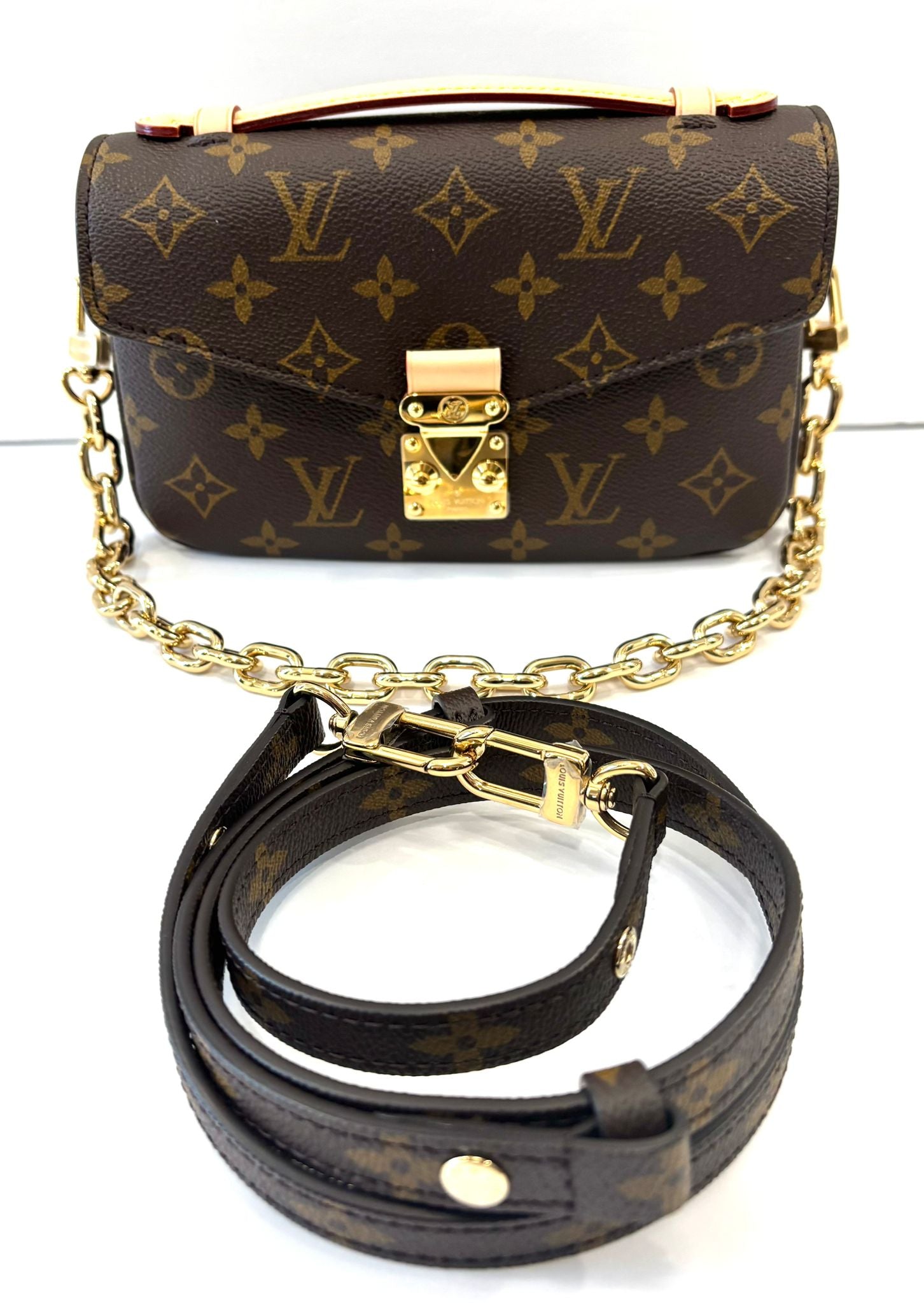 LOUIS VUITTON MONOGRAM POCHETTE MÉTIS EAST WEST BAG