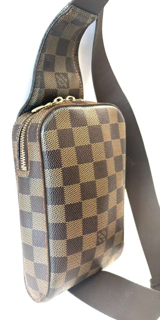 LOUIS VUITTON VINTAGE DAMIER EBENE GERONIMOS SLING BAG