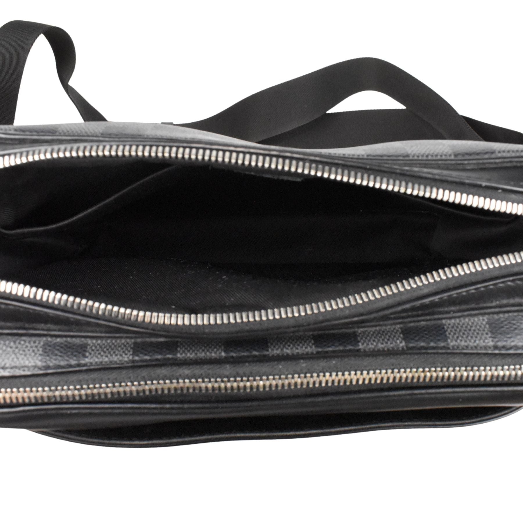 Louis Vuitton 'Trocadero' Messenger Bag