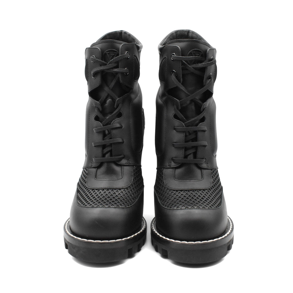 Louis Vuitton 'Star Trail' Combat Boots - Women's 39