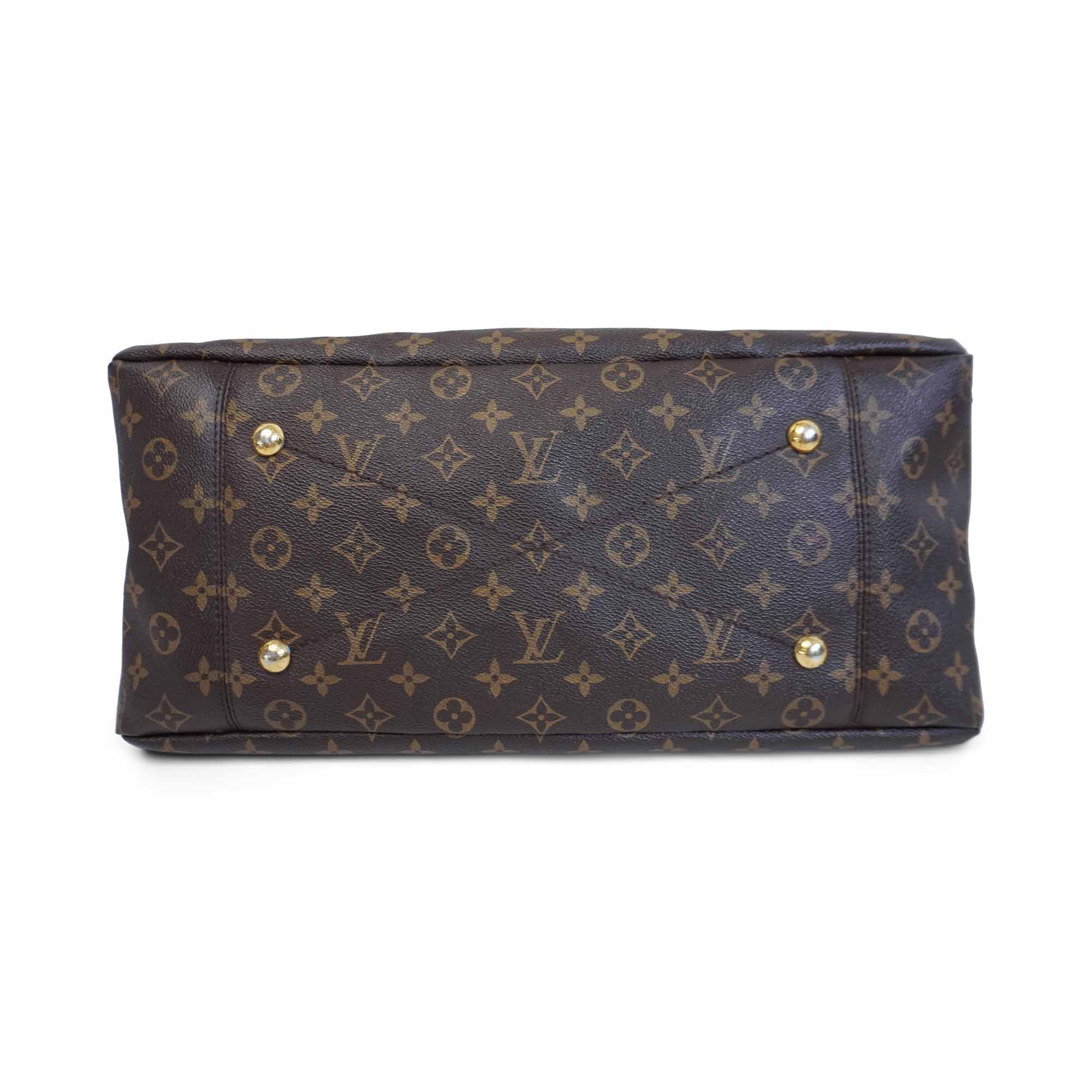 Louis Vuitton 'Artsy MM' Hobo Bag