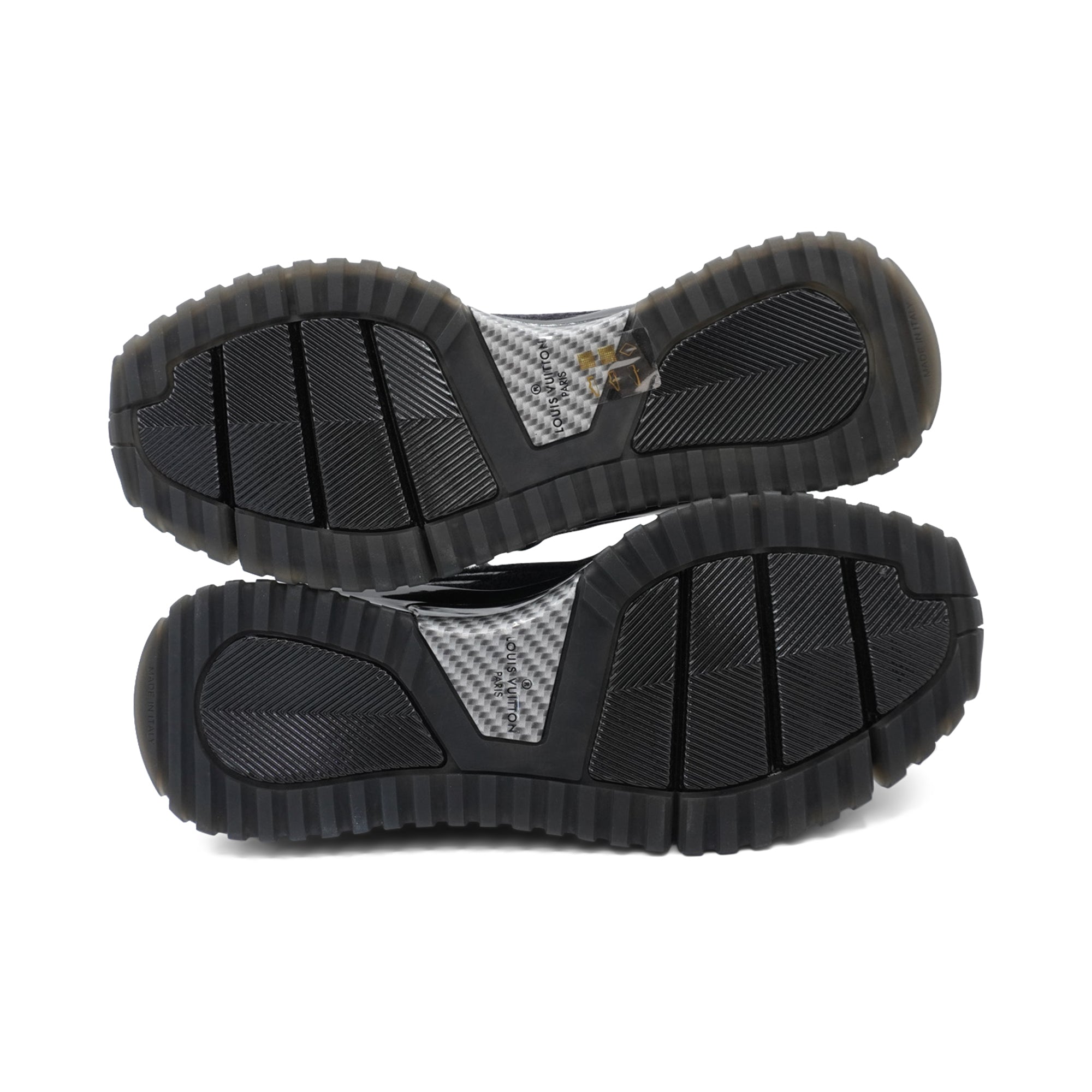 Louis Vuitton 'VNR' Sneakers - Men's 7.5