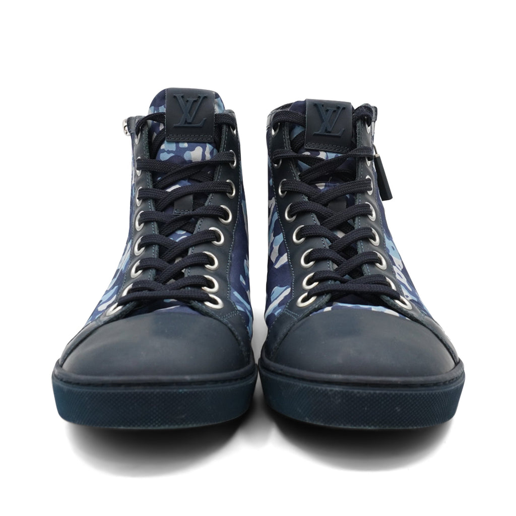 Louis Vuitton Camouflage Sneakers - Men's 7