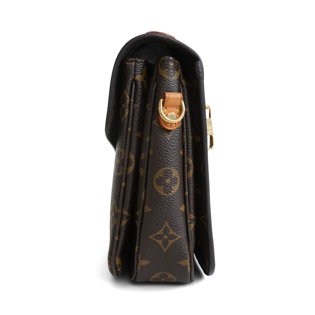 Louis Vuitton 'Pochette Metis' Bag