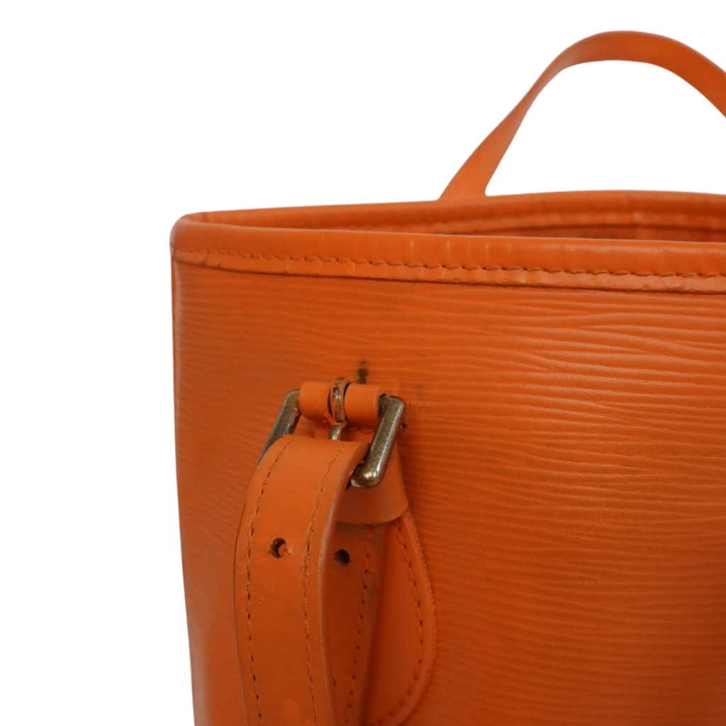 Louis Vuitton 'Petit Bucket' Bag