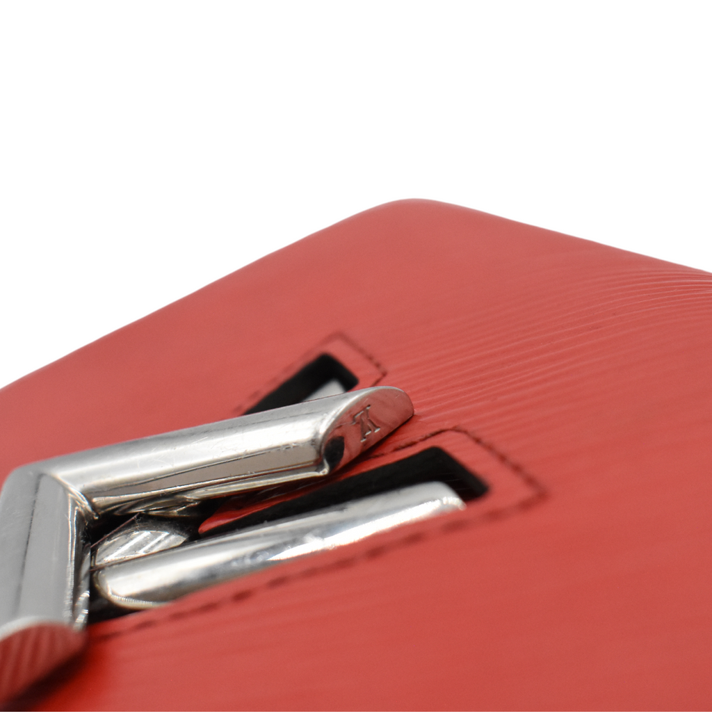 Louis Vuitton 'Twist' Wallet