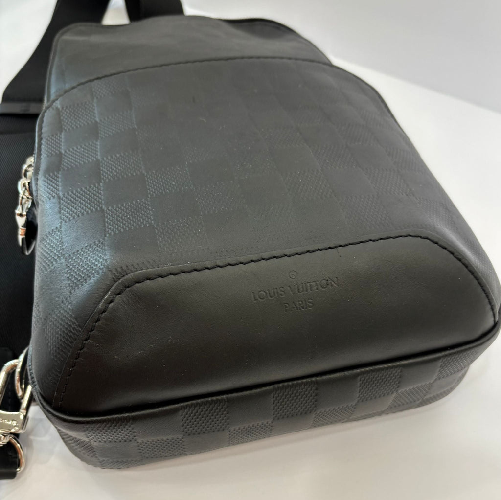 LOUIS VUITTON DAMIER INFINI AVENUE SLING BAG