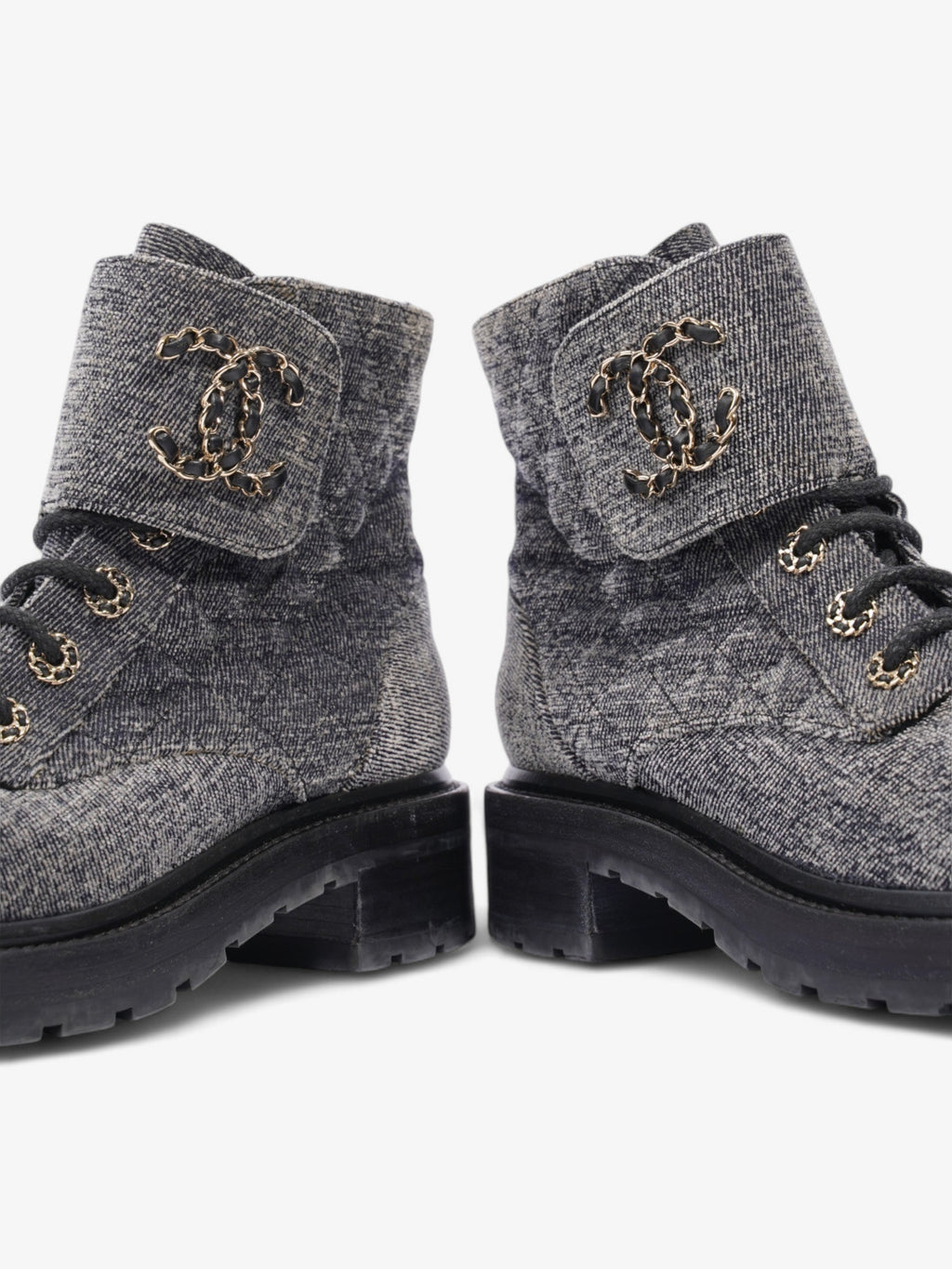 Chanel CC Toe Cap Lace Up Boots Navy / White / Black Cloth EU 39.5 UK 6.5