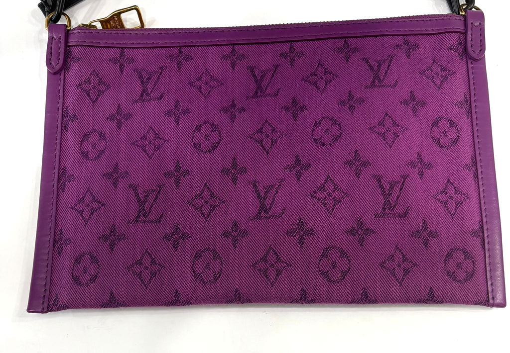 LV LOGO STORY MONOGRAM DOUBLE FLAT MESSENGER BAG
