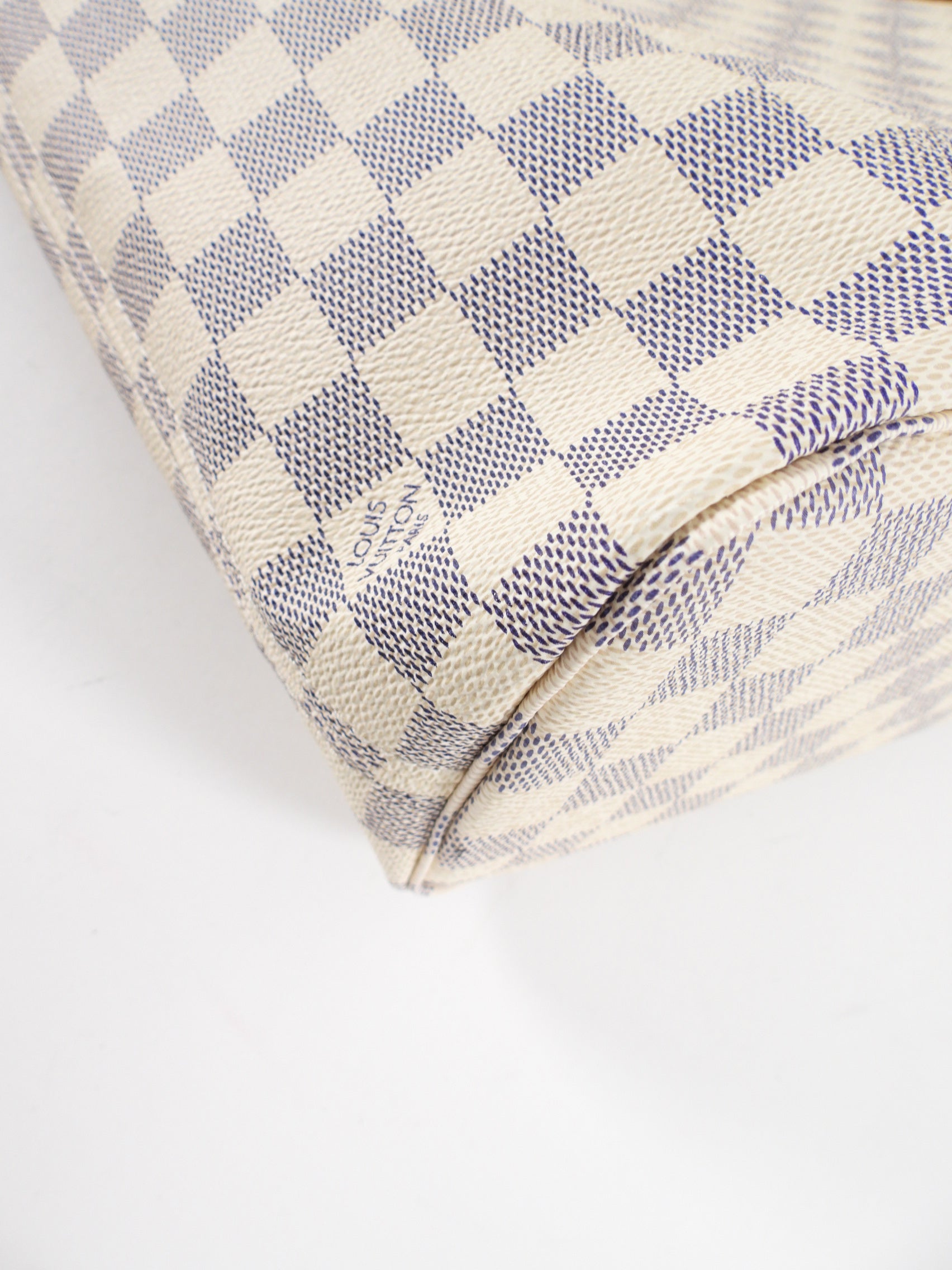 Louis Vuitton Damier Azur Neverfull MM Tote Bag with Insert