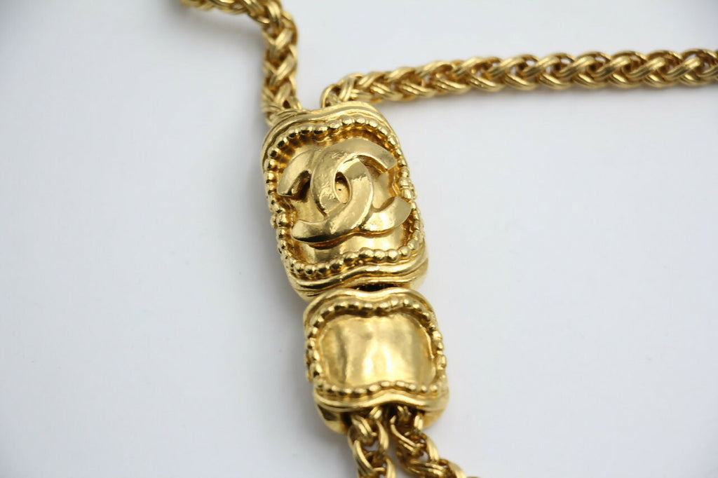 Chanel Vintage 1996 Gripoix Red Bead Gold-plated Long Necklace/Stacked Necklace/Waist Chain