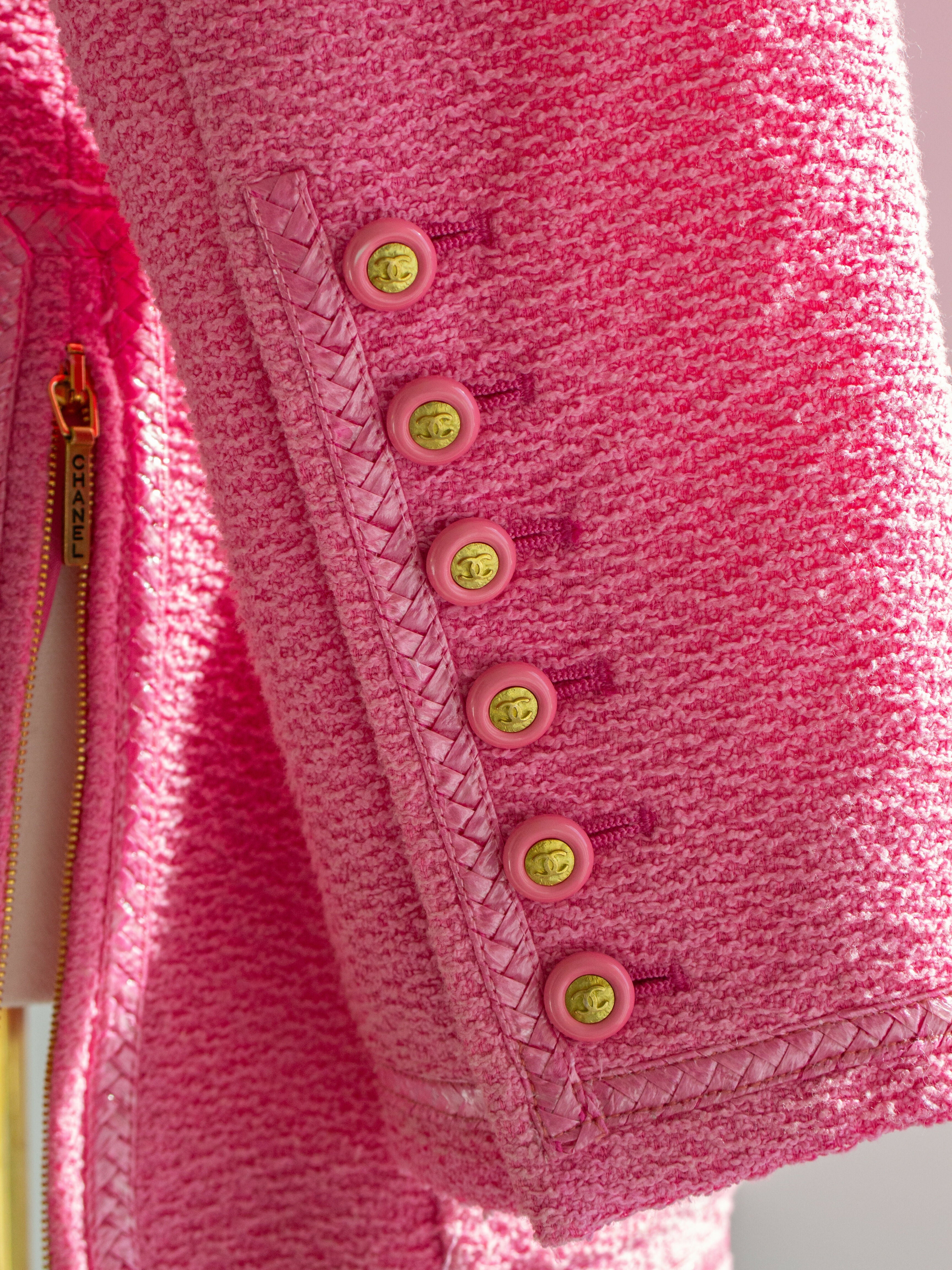 Chanel Vintage Spring/Summer 1995 Pink Barbie Gold Zip Tweed 95P Jacket