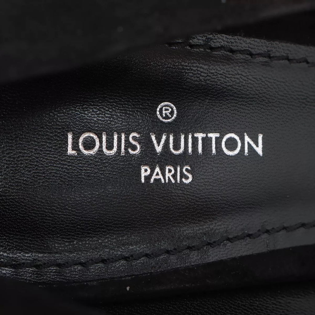 LOUIS VUITTON 16 YEAR LEATHER X SUEDE PUMPS