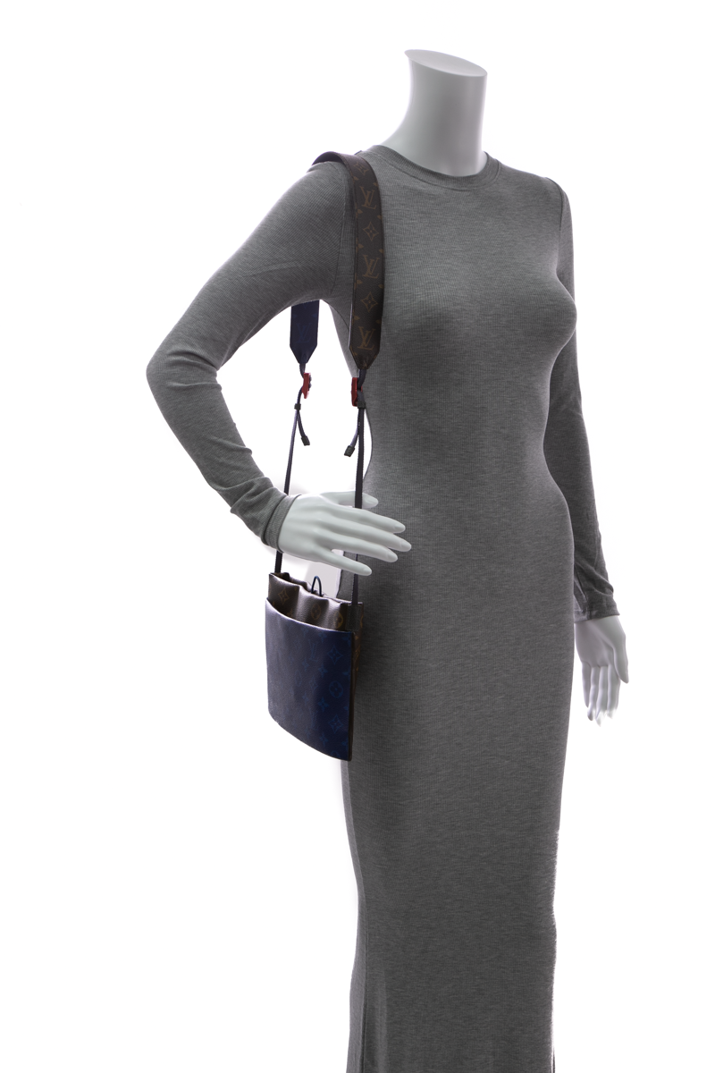 Outdoor Pouch Crossbody Bag