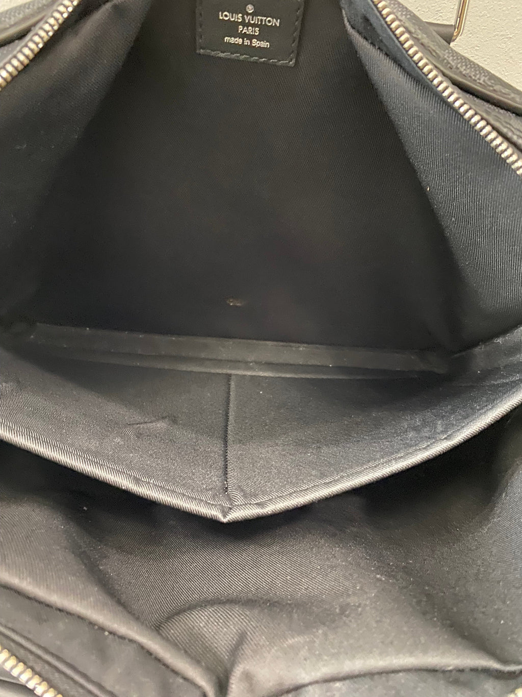 LOUIS VUITTON DAMIER GRAPHITE PORTE DOCUMENTS VOYAGE PM BAG