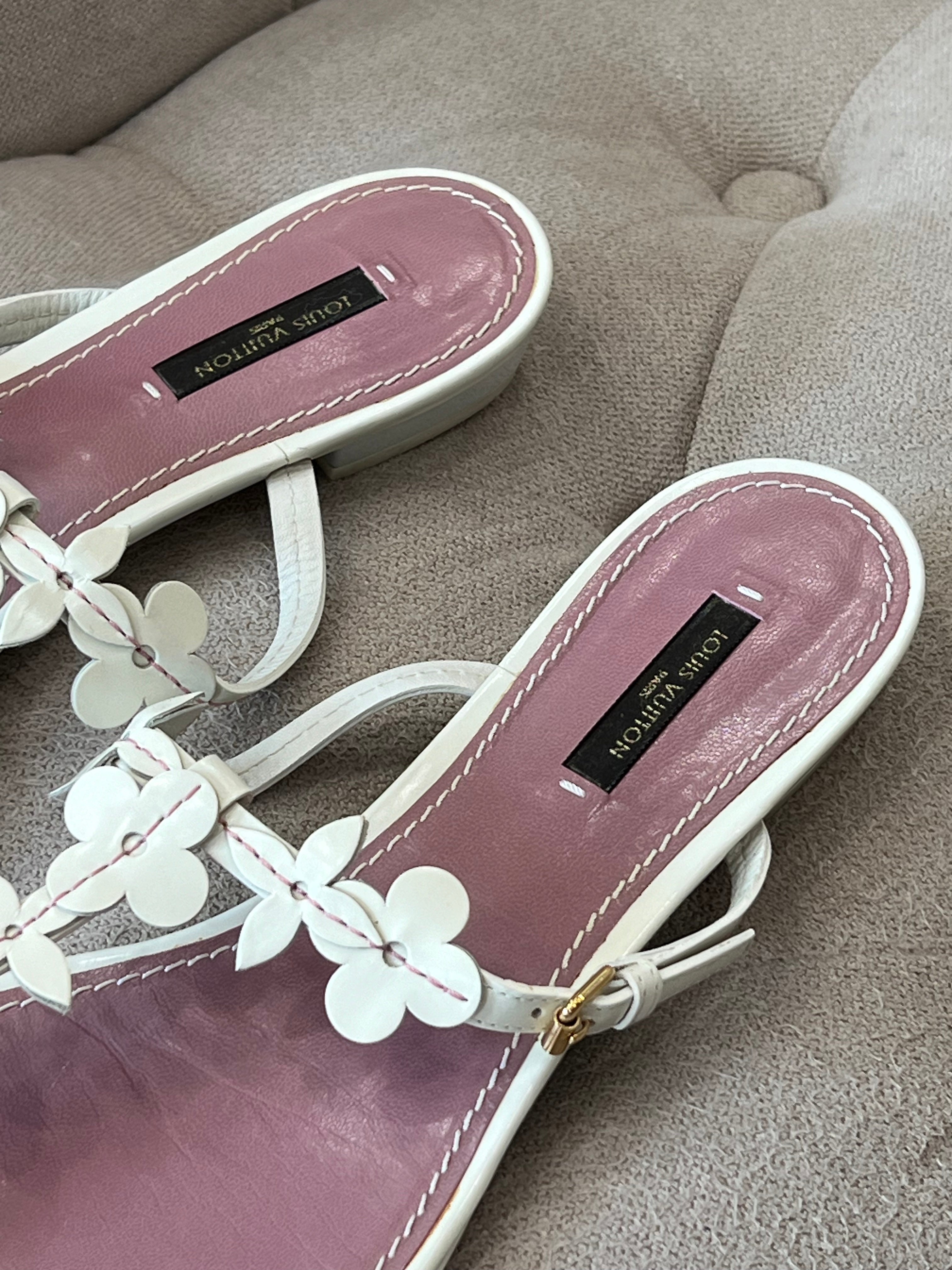 LOUIS VUITTON T-STRAP MONOGRAM FLOWER FLIP-FLOP SANDALS