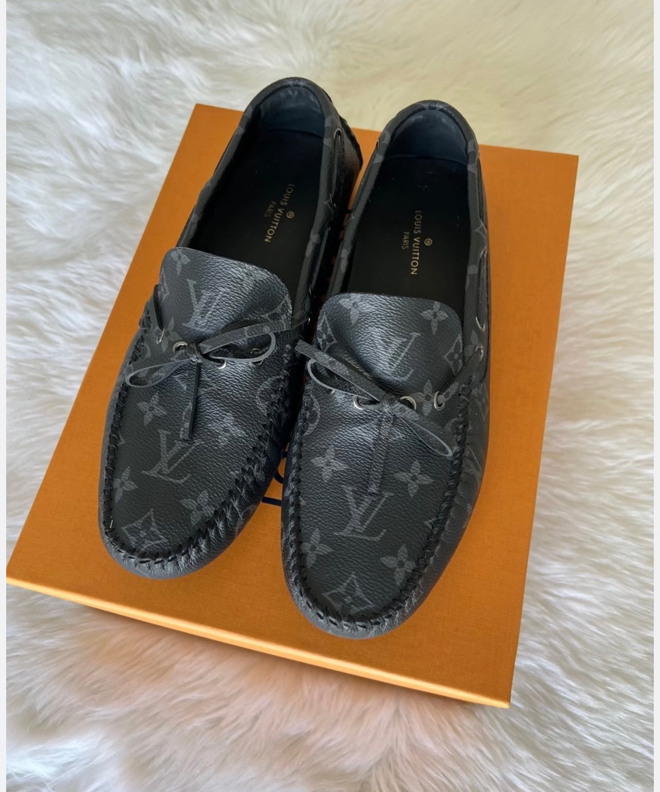 LOUIS VUITTON MONOGRAM ARIZONA MOCCASIN