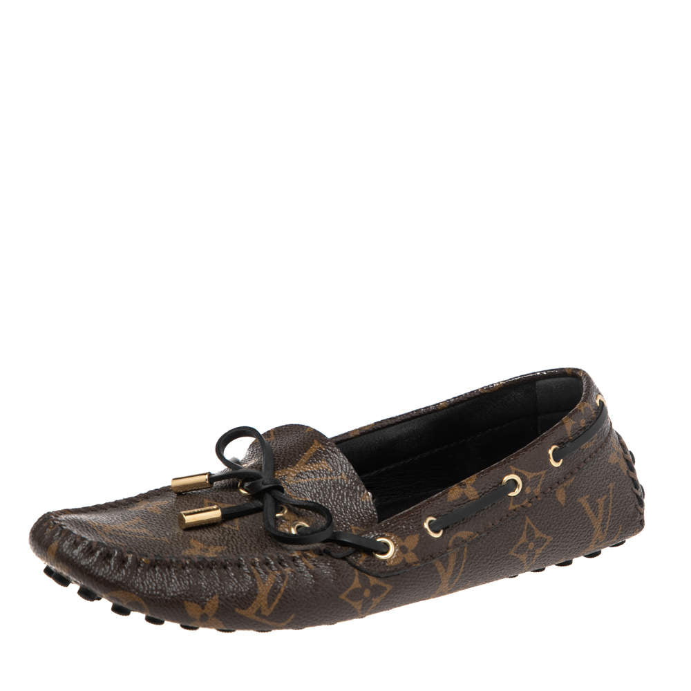 LOUIS VUITTON GLORIA FLAT LOAFERS