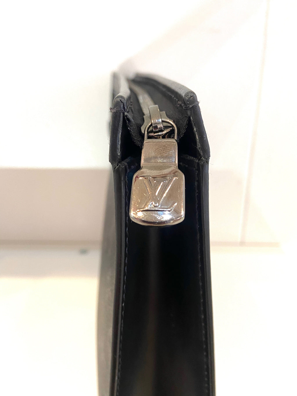 LOUIS VUITTON MONOGRAM ECLIPSE VOYAGE POCHETTE