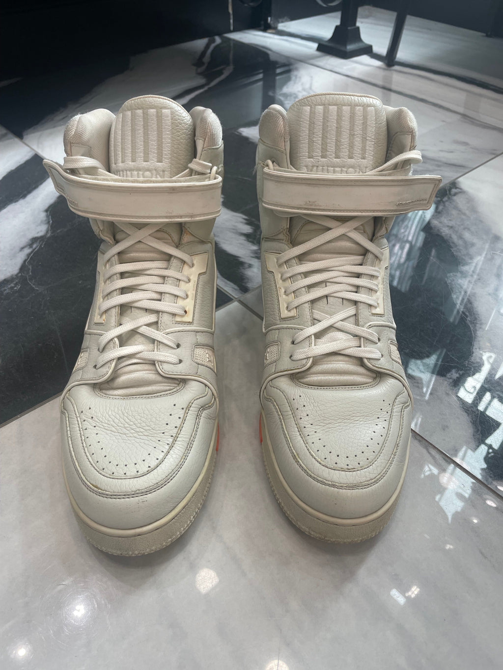LOUIS VUITTON X VIRGIL ABLOH 408 HIGH-TOP LEATHER SNEAKERS