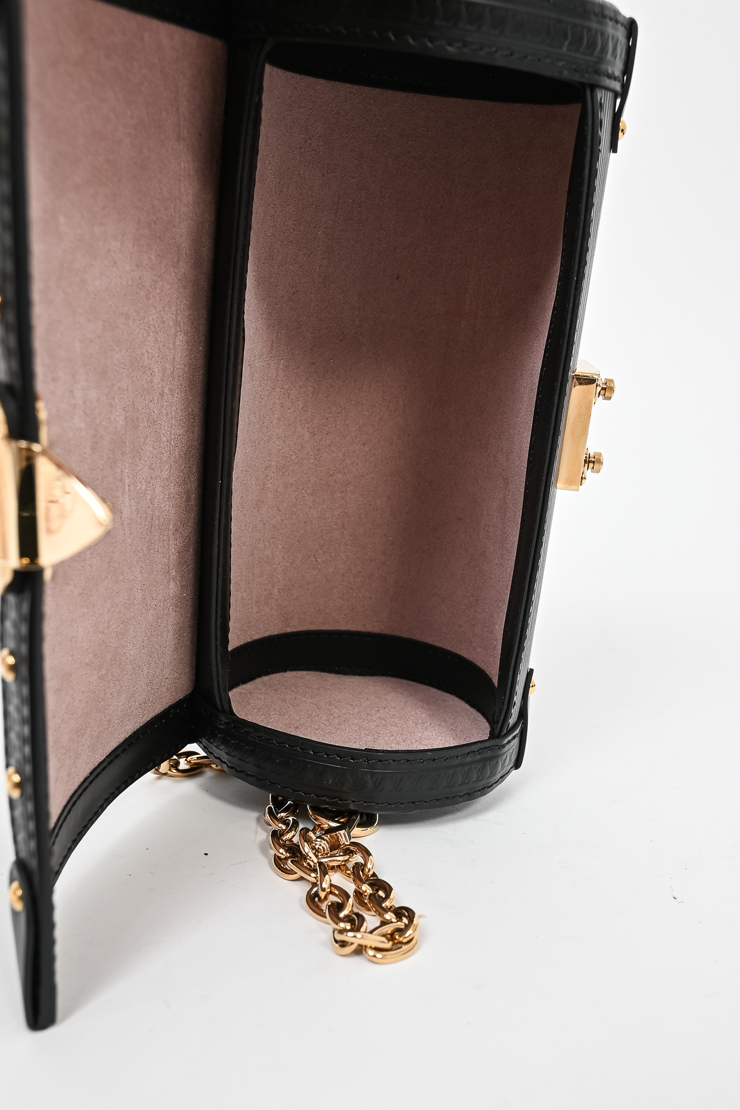 Louis Vuitton 2021 Black Epi Leather Papillon Trunk Bag with Chain and Leather Strap