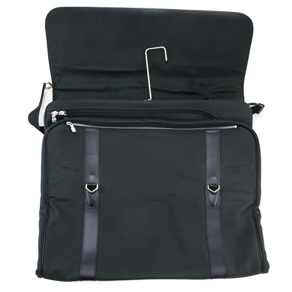Louis Vuitton Black Taiga Gibeciere Garment Bag