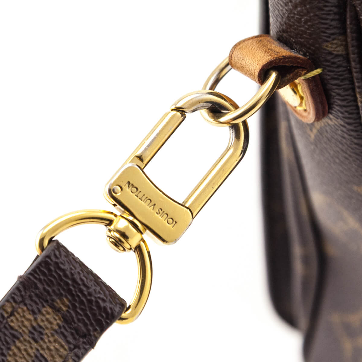 Louis Vuitton Monogram Pochette Metis